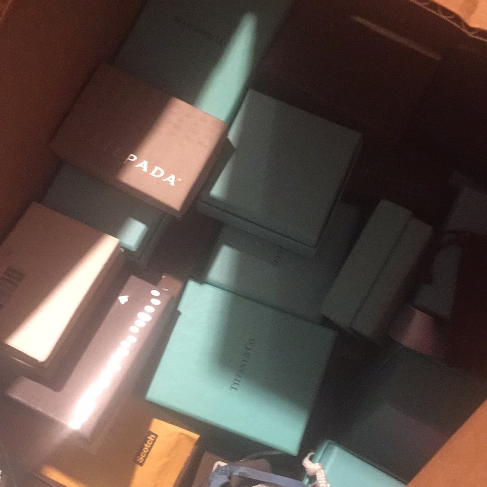 Boxes! - Picture 4 of 4